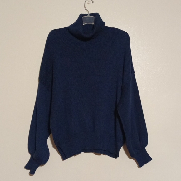Francesca’s Harper Heritage Navy Blue Turtleneck - Picture 3 of 11
